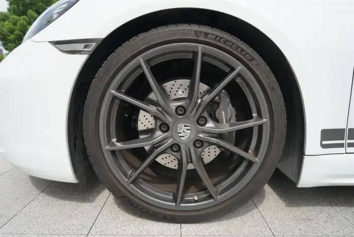 Porsche 718 2023 Model Cayman T – фото 10
