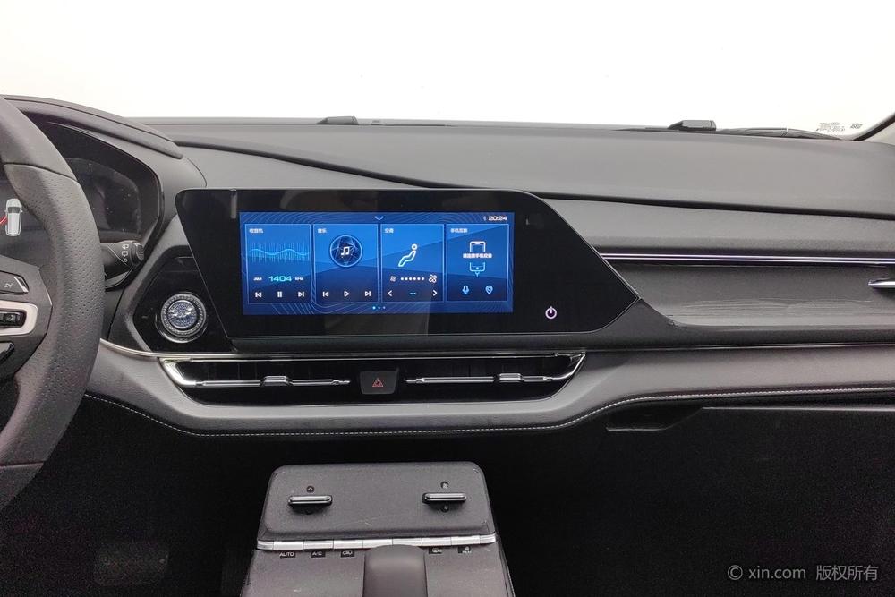 Wuling Capgemini Victory 2020 1.5T CVT Flagship – фото 8