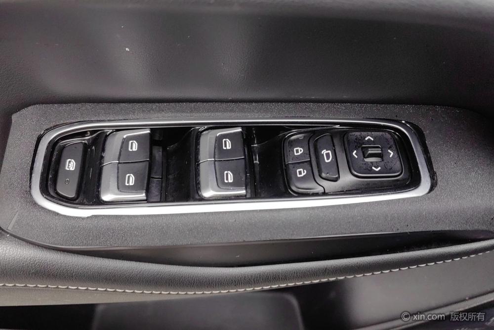 Wuling Capgemini Victory 2020 1.5T CVT Flagship – фото 22