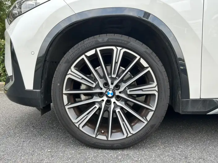 BMW X1 2025 Model xDrive25Li X Design Set – фото 6