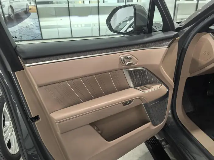 ONVO L90 2025 Model VI seat Edition Ultra – фото 5