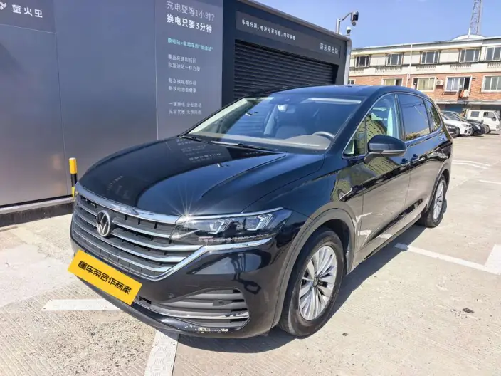 Viloran 2024 Model 330TSI Business Edition – фото 1