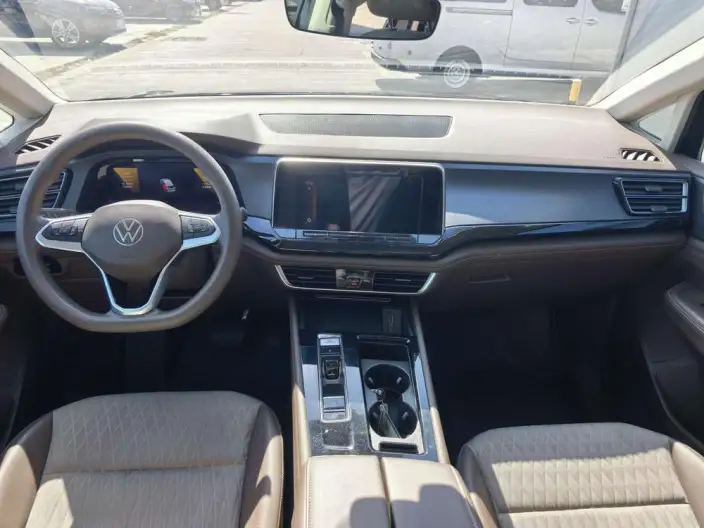 Viloran 2024 Model 330TSI Business Edition – фото 8