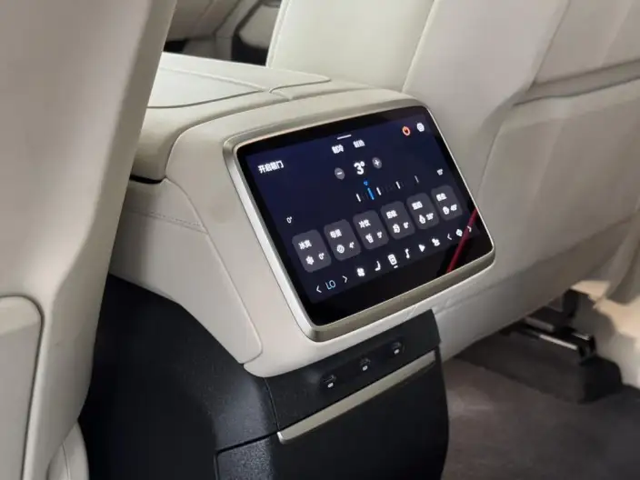 ONVO L90 2025 Model VI seat Edition Max – фото 8