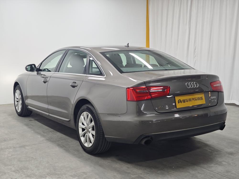 Audi A6L 2015 TFSI 百万 Memorial Zhiling – фото 5