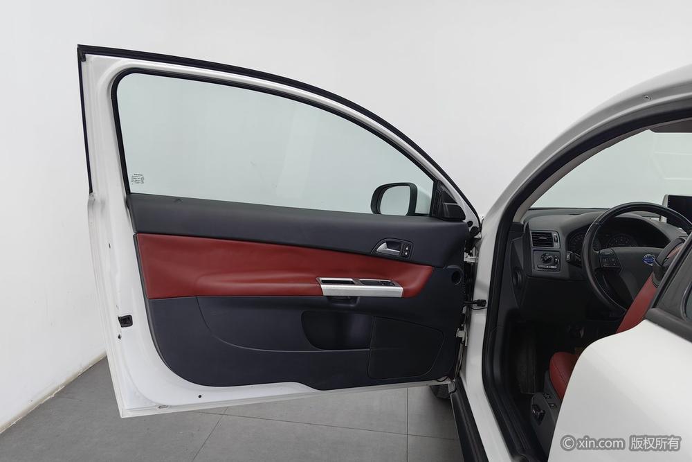 Volvo C30 2013 2.0L Hyun Edition – фото 21