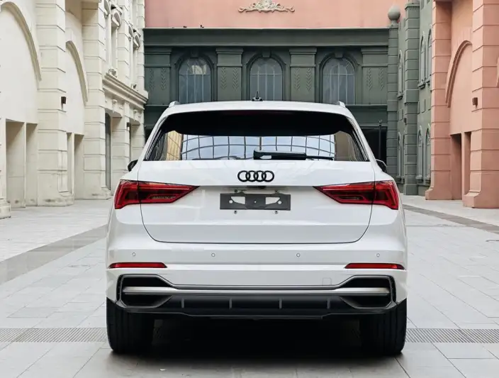AUDI Q3 2023 Model 35 TFSI Fashion Dynamic Model 1.5T – фото 5