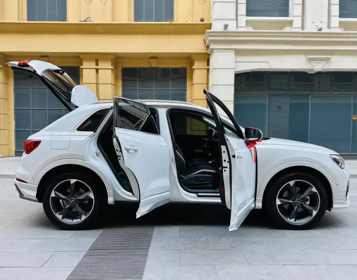 AUDI Q3 2023 Model 35 TFSI Fashion Dynamic Model 1.5T – фото 7