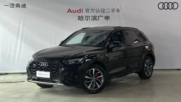 Audi Q5L 2024 Model 40TFSI Luxury Dynamic Model – фото 1