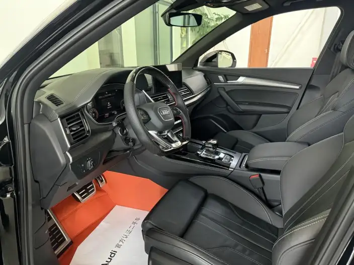 Audi Q5L 2024 Model 40TFSI Luxury Dynamic Model – фото 9