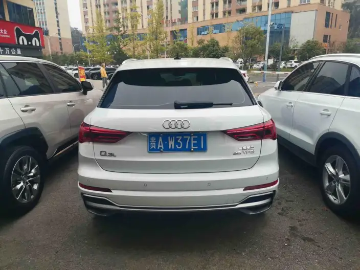 AUDI Q3 2022 Model 35 TFSI Fashion Dynamic Model – фото 5