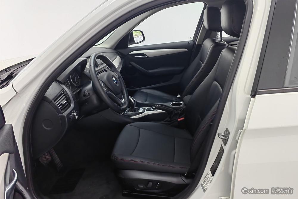 BMW X1 2014 sDrive18i Fashion – фото 17