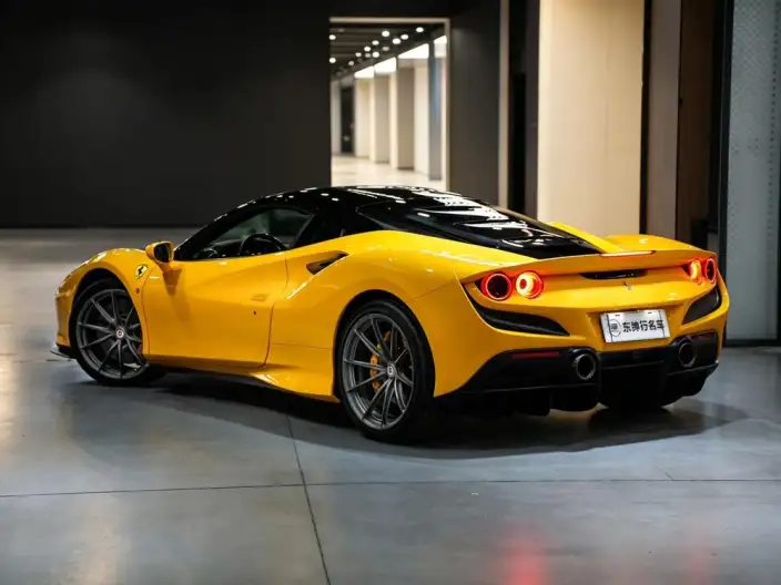 Ferrari F8 2019 Model Tributo 3.9T V8