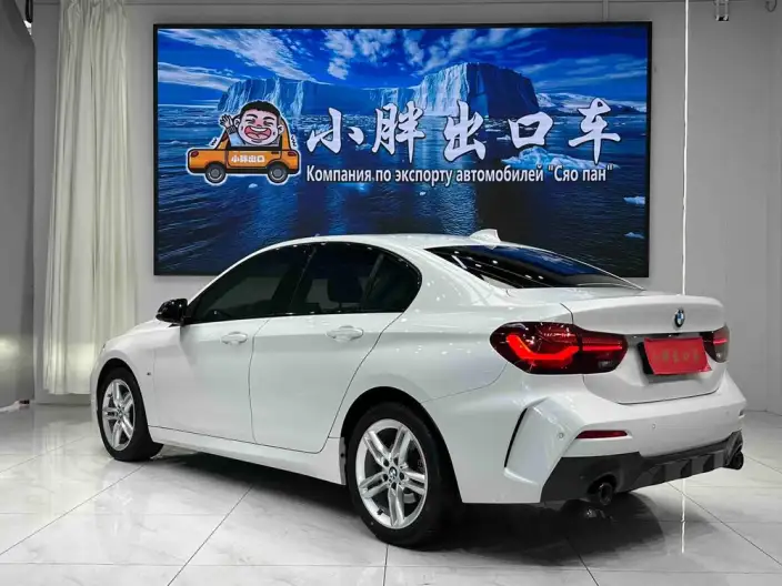 BMW 1 Series 2023 Model 120i M Sports Night Edition – фото 4