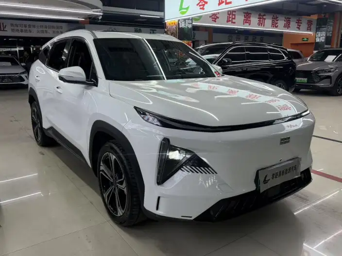Geely Galaxy L7 2023 Model 1.5T DHT 115km MAX – фото 3