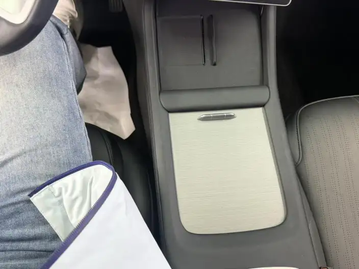 Geely Galaxy L7 2023 Model 1.5T DHT 115km MAX – фото 10