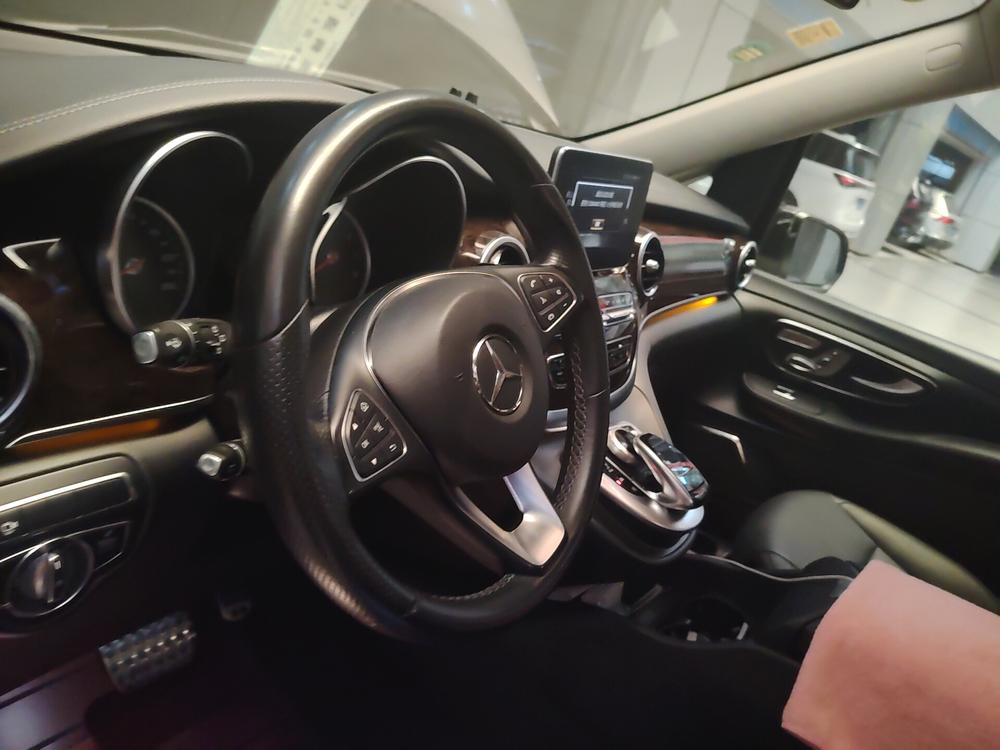 Mercedes-Benz V-Class 2018 V 260 Premium Edition Country VI – фото 7