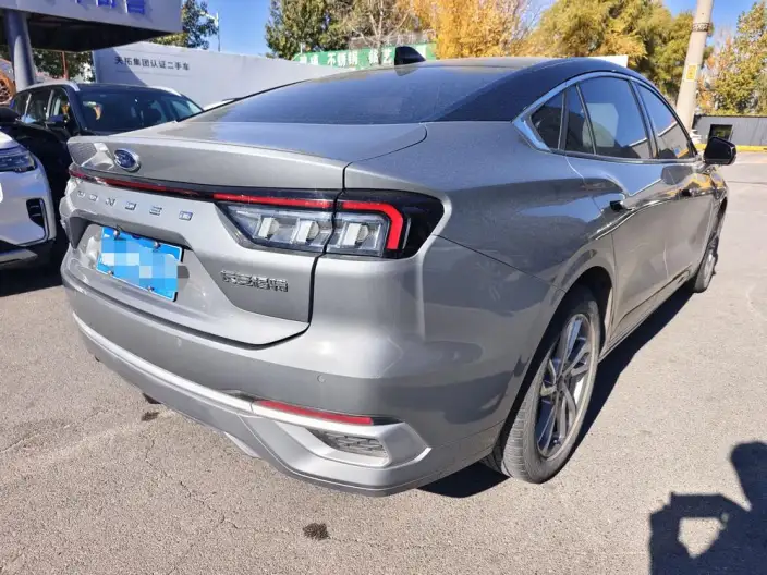 Ford Mondeo 2022 Model Facelift EcoBoost 245 Luxury Model – фото 5