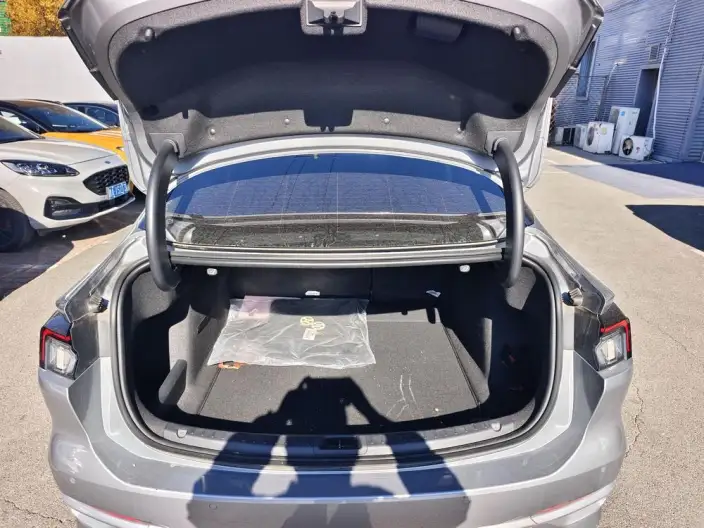 Ford Mondeo 2022 Model Facelift EcoBoost 245 Luxury Model – фото 7