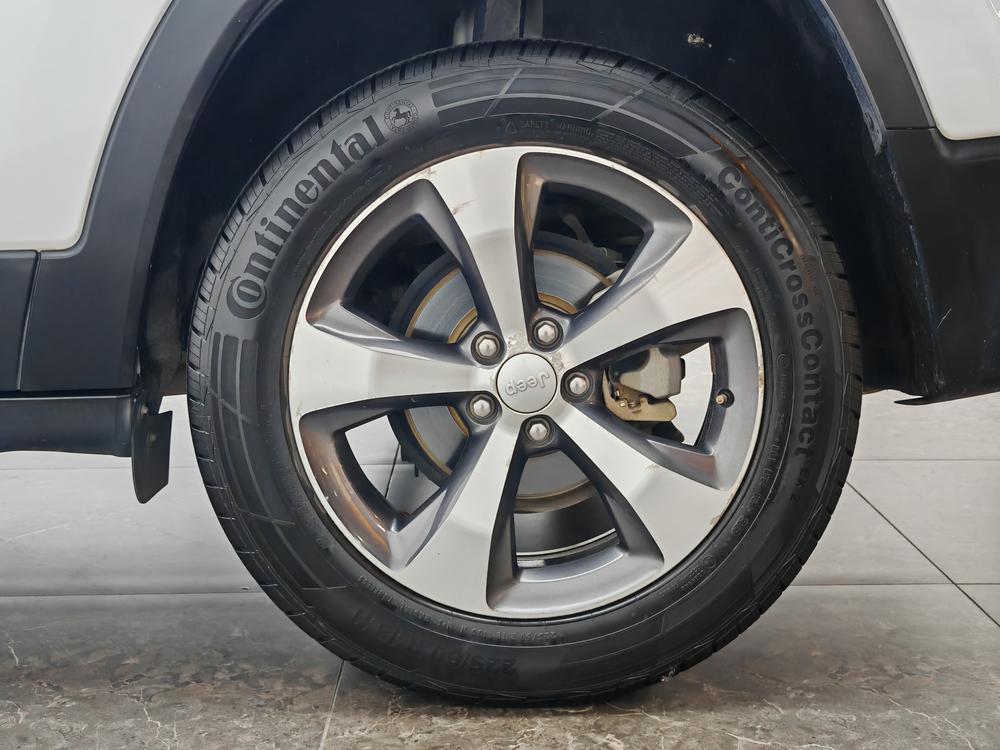 Jeep Cherokee 2020 2.0T 2WD Leader – фото 9