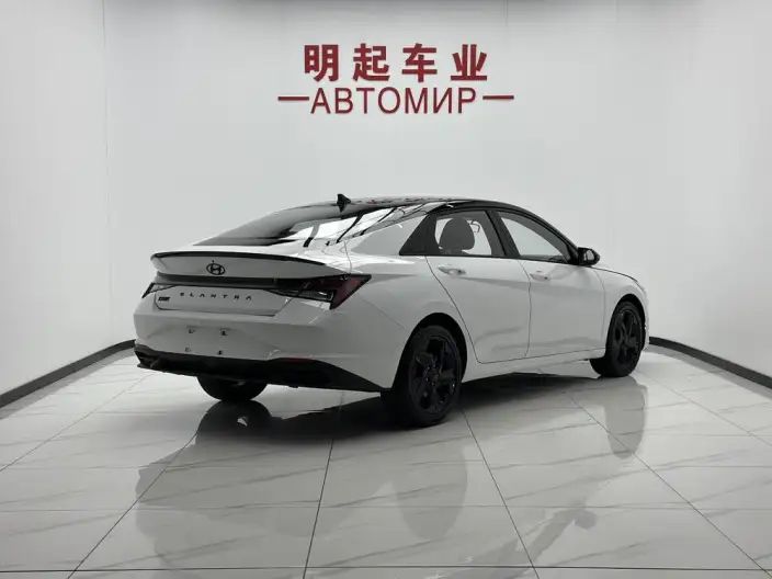 Hyundai Ioniq 2022 Model 1.5L CVT 20th SE 20th Anniversary Memorial Edition – фото 6