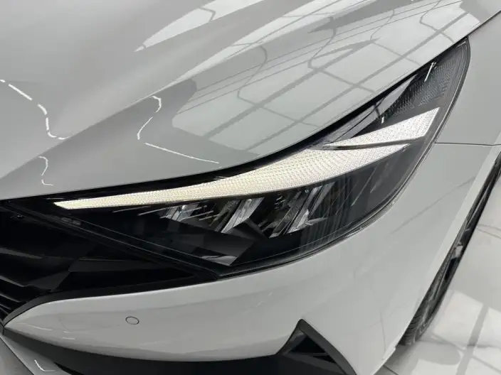 Hyundai Ioniq 2022 Model 1.5L CVT 20th SE 20th Anniversary Memorial Edition – фото 7