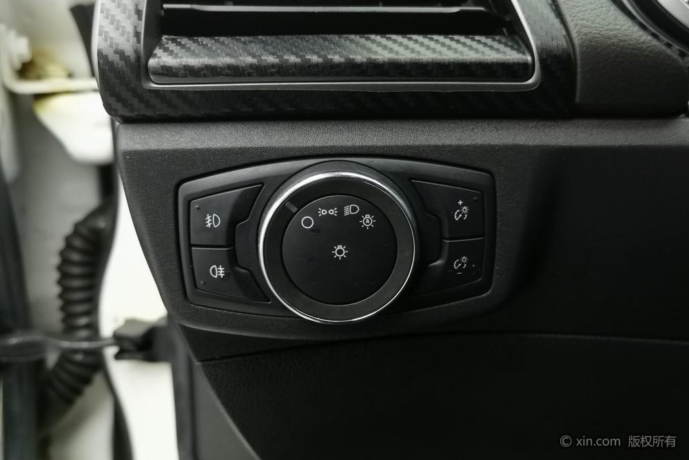 Ford Mondeo 2013 2.0L GTDi240 Luxury Sport – фото 17