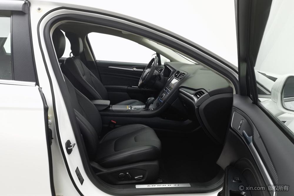 Ford Mondeo 2013 2.0L GTDi240 Luxury Sport – фото 20