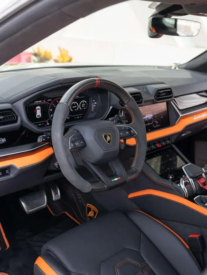 Urus SE 2025 Model 4.0T Standard Model – фото 10