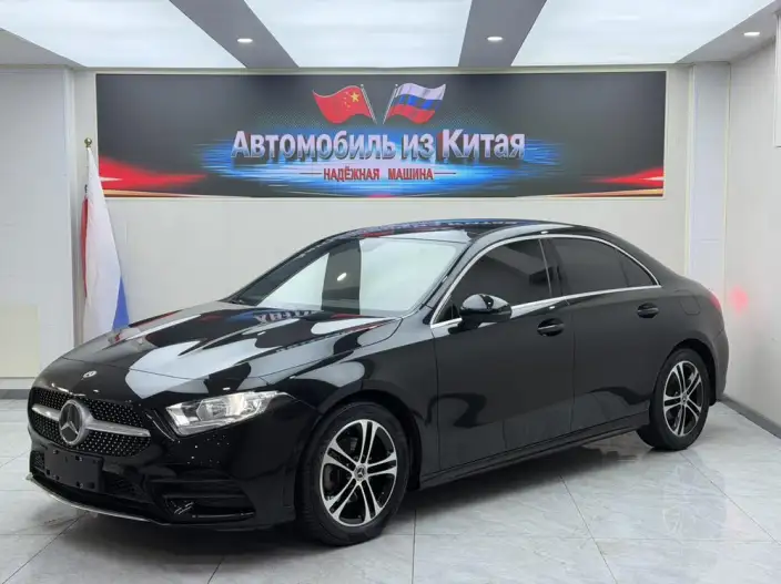 Mercedes-Benz A-class 2022 Model Facelift A 180 L Sports sedan – фото 1