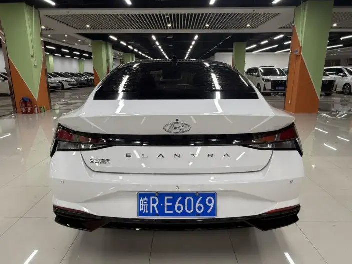 Hyundai Ioniq 2022 Model 1.5L CVT GLX Elite Edition – фото 5