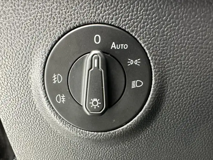 Volkswagen Tharu 2022 Model 280TSI 2WD Deluxe Edition – фото 7