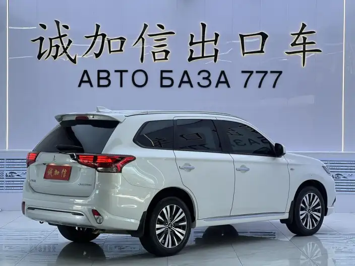 Mitsubishi Outlander 2021 Model Facelift 2.0L 2WD Smooth Ride Edition 5 seat – фото 6