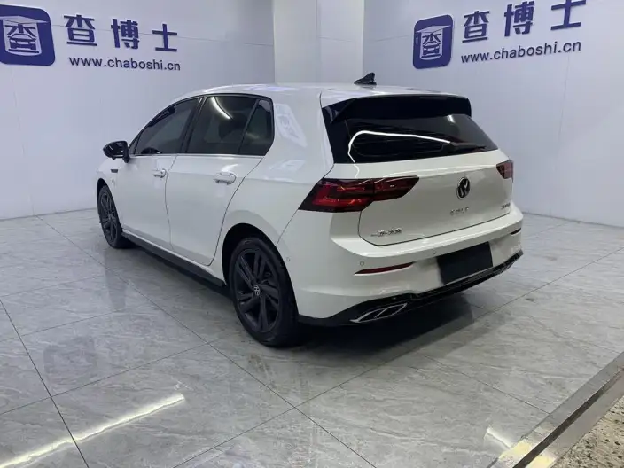 Volkswagen Golf 2021 Model 280TSI DSG R-Line – фото 4