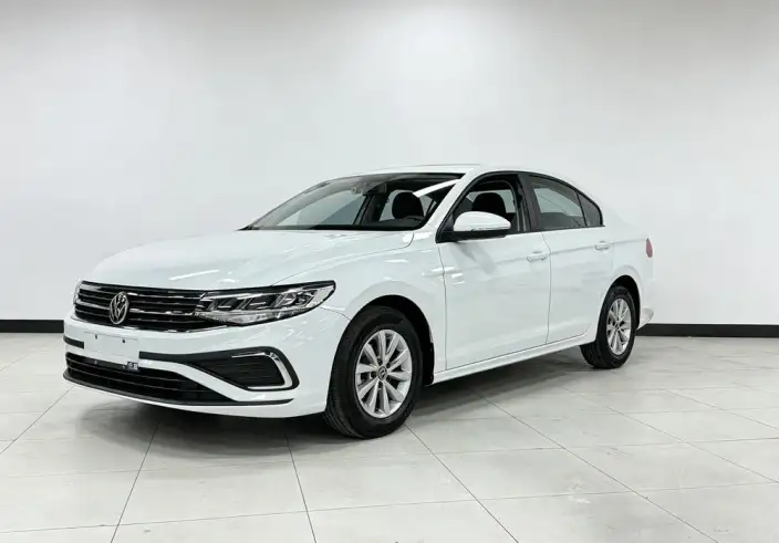Volkswagen Bora 2023 Model 1.5L Automatic Smooth Ride Limited edition – фото 1