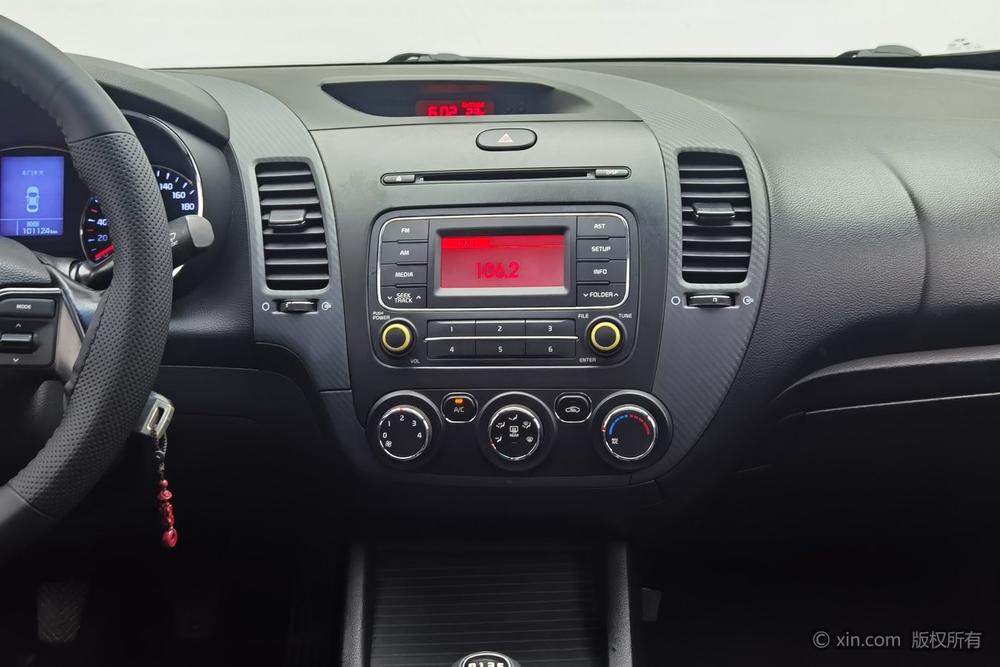 Kia K3 2015 1.6L Manual GL S – фото 11
