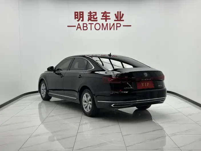 Volkswagen Passat 2023 Model 280TSI Business Edition – фото 4