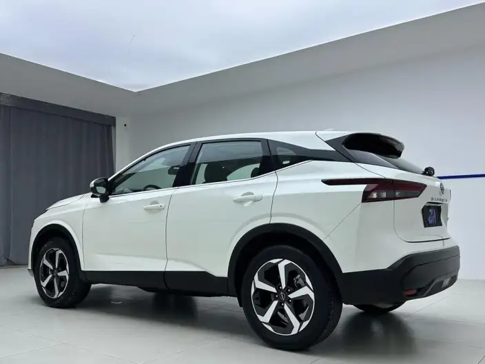 Nissan Qashqai 2023 Model 1.3T Deluxe Edition – фото 4