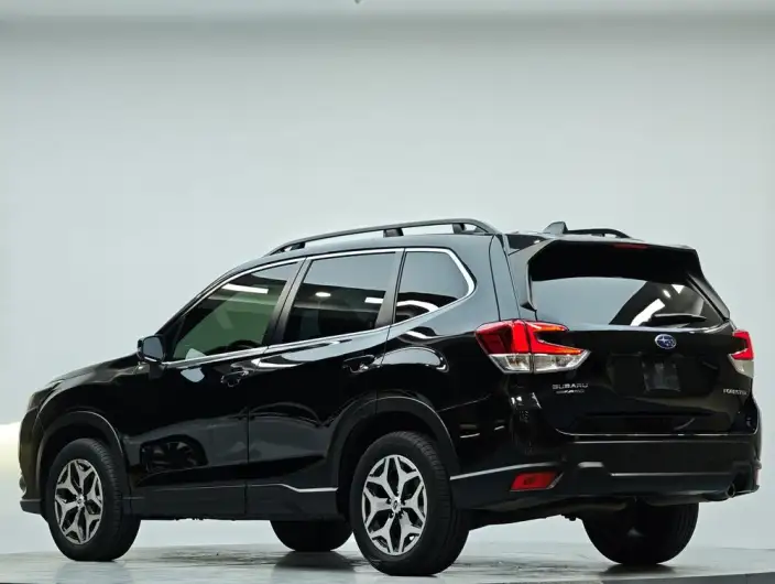 Subaru Forester 2022 Model 2.0i AWD Deluxe Edition – фото 5