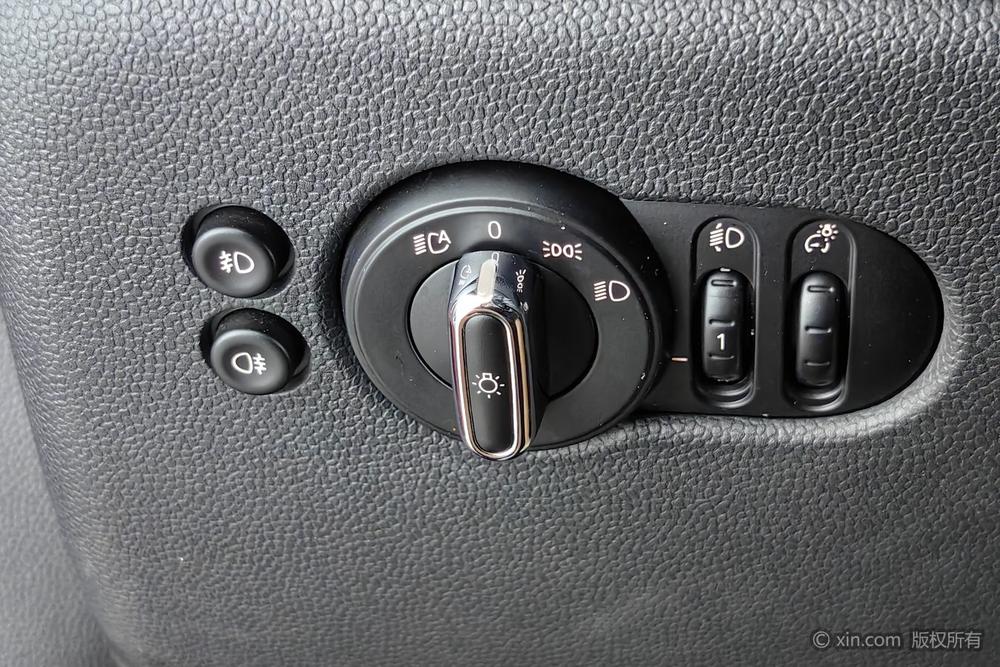 MINI 2016 1.5T COOPER Five-door Edition – фото 16