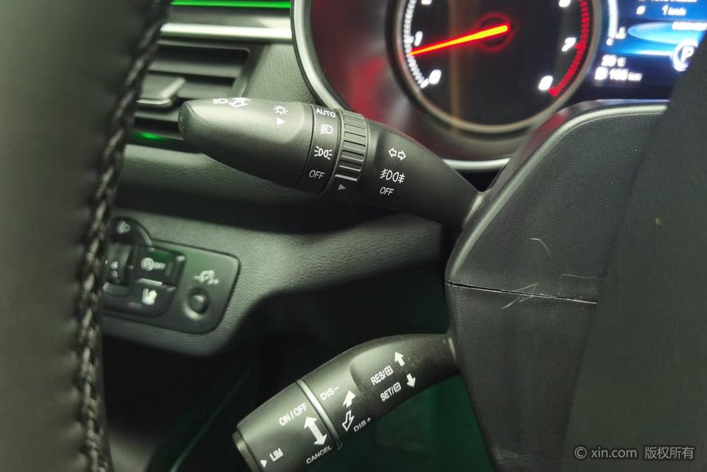 Hongqi H5 Classic 2018 30TD Smart Rhythm Edition – фото 16