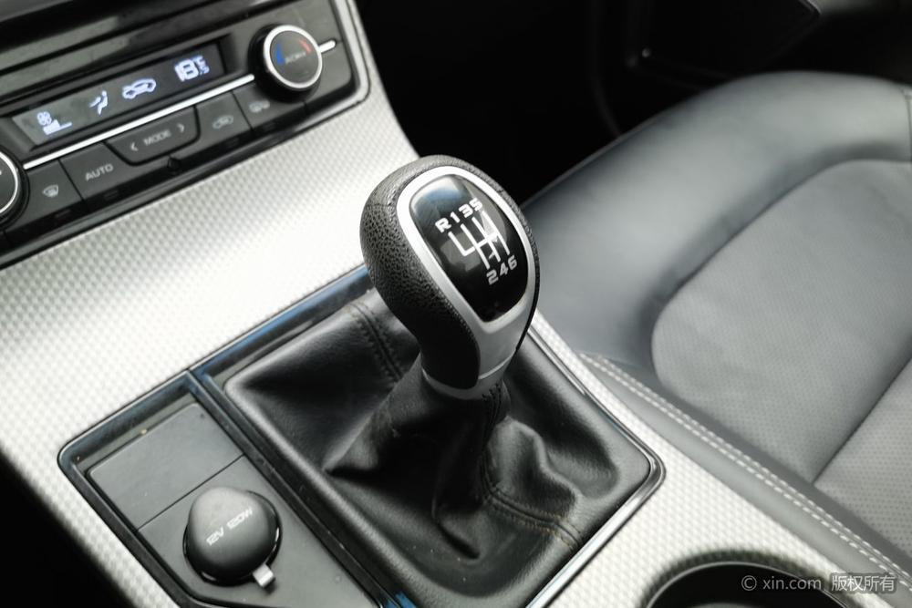 Geely Emgrand GS 2016 Sport 1.8L Manual Leading – фото 14