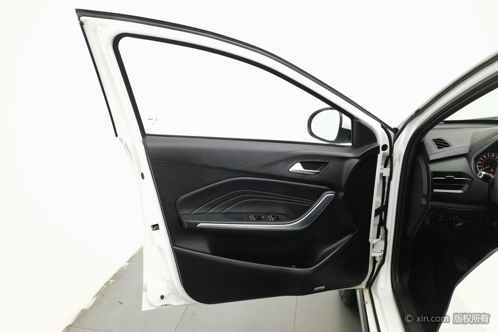 Chery Tiggo 3x 2021 Modified Plus 1.5L Manual Painful Red Date Edition – фото 21