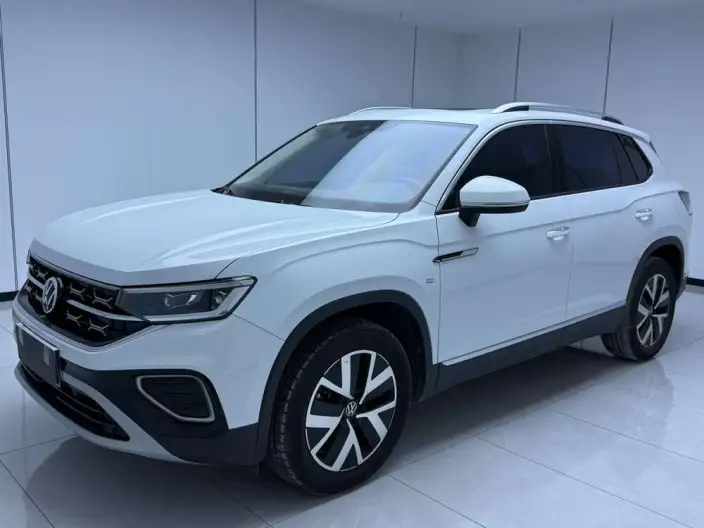 Volkswagen Tayron 2023 Model 280TSI 2WD Luxury Plus Advanced version – фото 1
