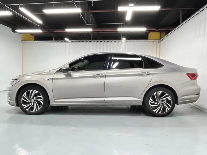 Volkswagen Sagitar 2021 Model 280TSI DSG Beyond Edition – фото 4