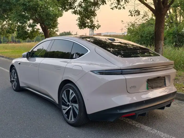 NIO ET5 2024 Model 75kWh – фото 5