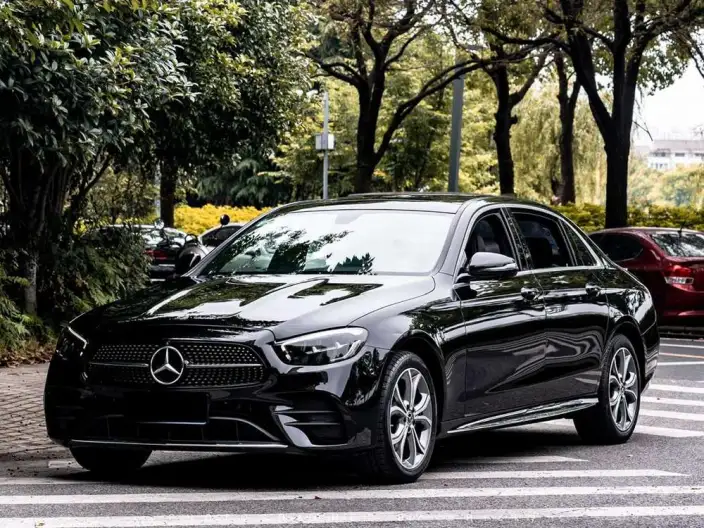 Mercedes-Benz E-Class 2022 Model Facelift E 300 L Fashion Model Sports sedan – фото 1