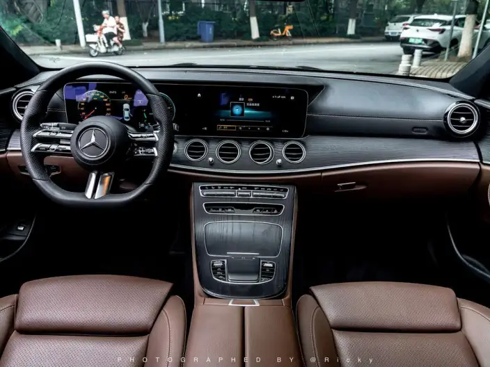 Mercedes-Benz E-Class 2022 Model Facelift E 300 L Fashion Model Sports sedan – фото 6