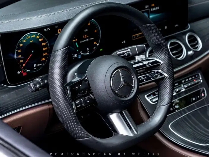 Mercedes-Benz E-Class 2022 Model Facelift E 300 L Fashion Model Sports sedan – фото 7