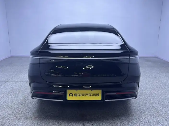 BYD Seal 07DM 2024 Model DM-i 125KM Luxury Model – фото 6